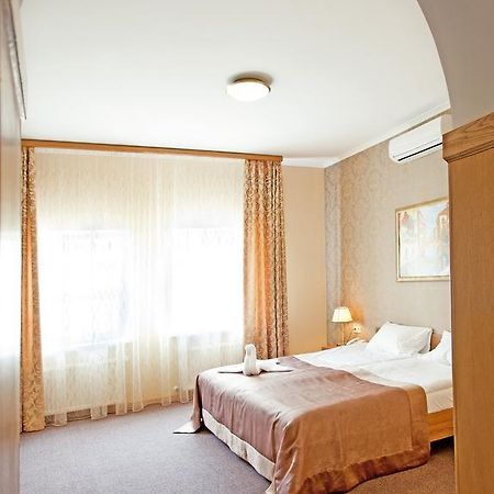 Wellotel Odessa 外观 照片