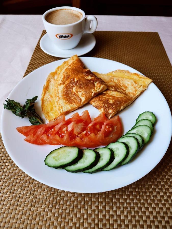 Wellotel Odessa 外观 照片